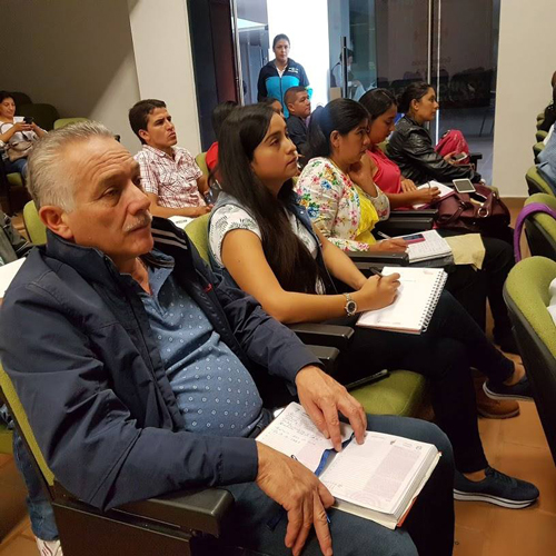 Se inicia el proceso de discusión directa con los usuarios Se inicia el proceso de discusión directa con los usuarios