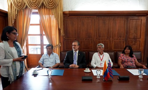 Contacto Estéreo (zona centro), Proclama del Cauca (zona norte), Balboa Estéreo (zona sur) y Unicauca Estéreo Contacto Estéreo (zona centro), Proclama del Cauca (zona norte), Balboa Estéreo (zona sur) y Unicauca Estéreo