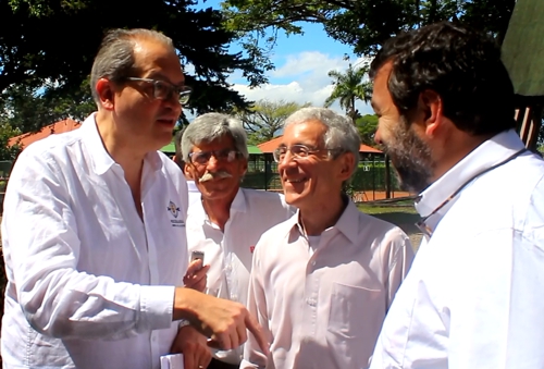 Alcaldes también son responsables, Procurador