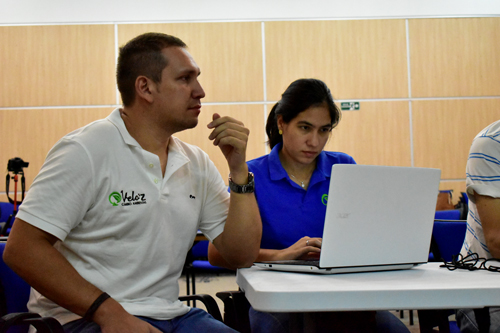 Emprendiendo y haciendo el cambio