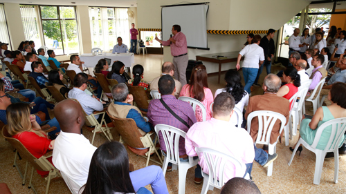 Gobernación del Cauca entregó apoyo económico para alianzas productivas