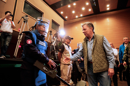 Presidente de la República certifica a Popayán y Florencia libres de minas
