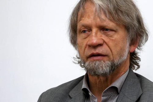 LA POLICÍA Y MOCKUS