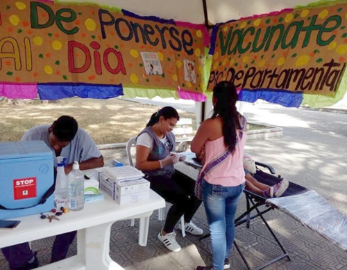 El sábado 25 de agosto es “Día de Ponerse al Día” con las vacunas