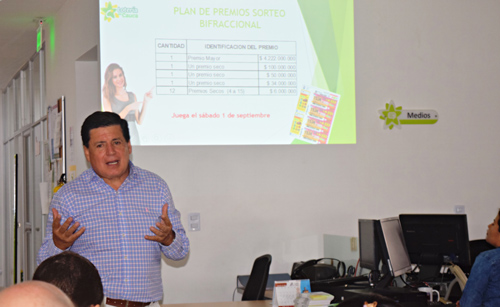 Casi medio siglo vendiendo suerte