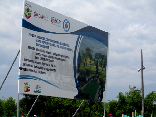 Polideportivo El Piñal en el municipio de Villa Rica Polideportivo El Piñal en el municipio de Villa Rica