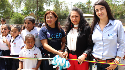 CEO hace entrega de parque Infantil a la Institución Efraín Orozco 