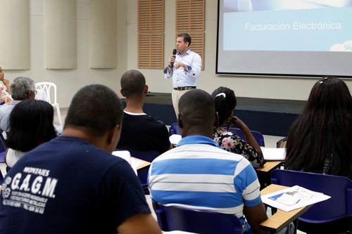 Se fortalece el emprendimiento y conocimiento sobre facturación electrónica Se fortalece el emprendimiento y conocimiento sobre facturación electrónica