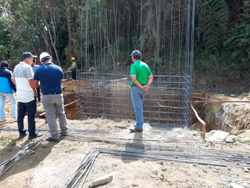 El proyecto de agua potable en zona baja del municipio de Jambaló, avanza en un 75% de ejecución