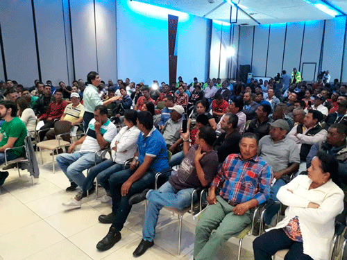 Alcalde de Popayán socializó la campaña 'Popayán en Obra' con motociclistas del Municipio Alcalde de Popayán socializó la campaña 'Popayán en Obra' con motociclistas del Municipio