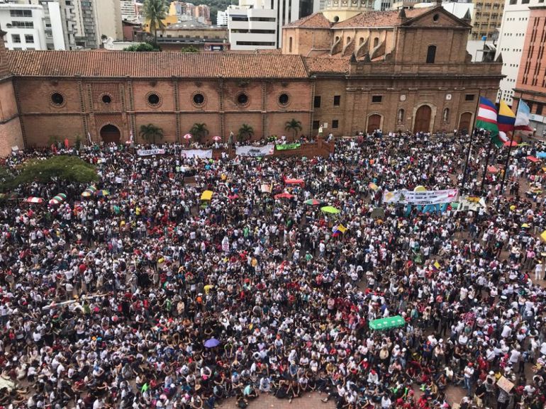 ¡EL CLAMOR DE LOS LÁPICES!