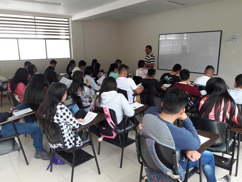 Centro de Soluciones Educativas-CESE