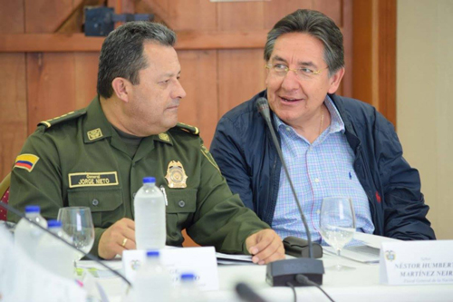 Fiscal propone quitar la luz en donde existan cultivos ilícitos Fiscal propone quitar la luz en donde existan cultivos ilícitos