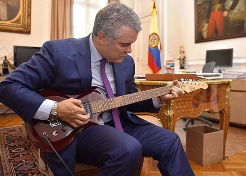 CIEN DÍAS