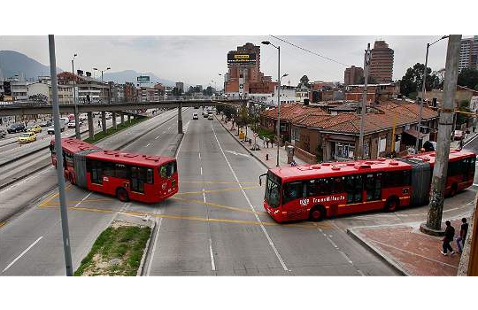 Trisemanas, Adviento y viajes en el tiempo hacia 1.999