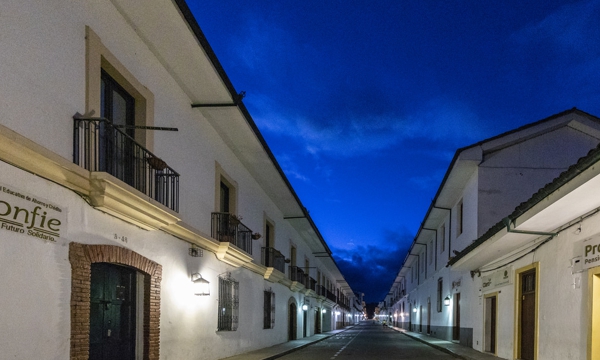 CON EL VIENTO EN POPA