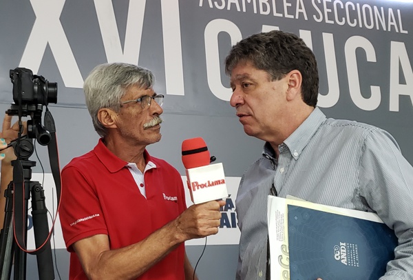 Armemos una bancada parlamentaria que se la juegue por la empresa privada: Mac Master Armemos una bancada parlamentaria que se la juegue por la empresa privada: Mac Master