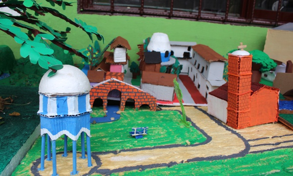 Feria del Arte y la Cultura en la I.E. Limbania Velasco