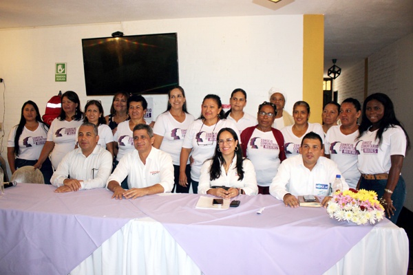 Las mujeres exigen que las tengan en cuenta