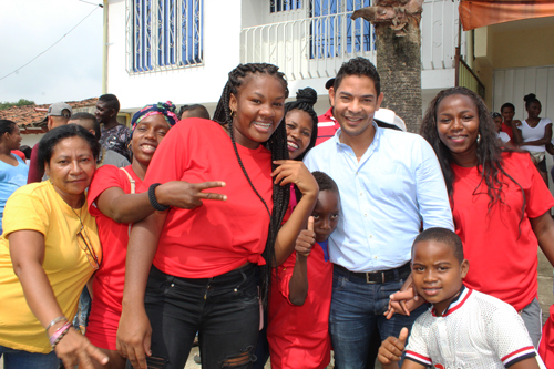 Roller Escobar es el nuevo alcalde de Villa Rica Roller Escobar es el nuevo alcalde de Villa Rica