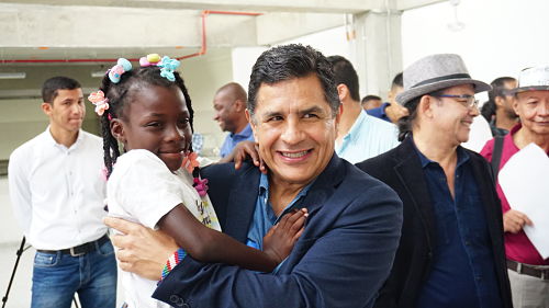 Alcalde de Cali dio el inició a clases en la sede educativa Nuevo Amanecer