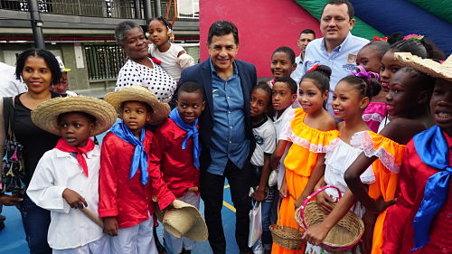 Alcalde de Cali dio el inició a clases en la sede educativa Nuevo Amanecer
