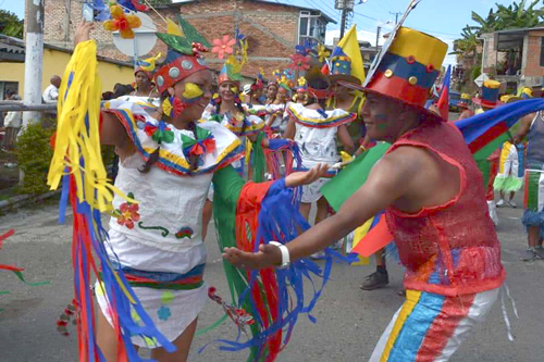 Entre cultura y respeto, Cajibío festejó sus carnavales 