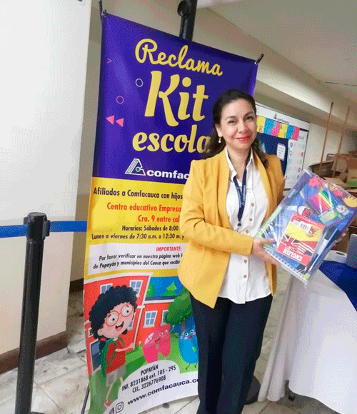 ¡Regresa a clases con kit escolar! ¡Regresa a clases con kit escolar!