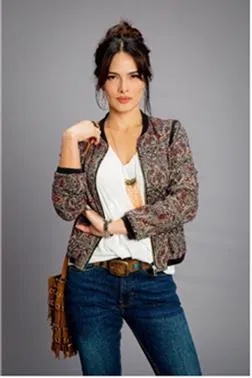 ÁNGELA PIEDRAHITA ÁNGELA PIEDRAHITA