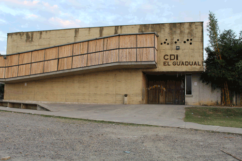 Exigen contratación inmediata al ICBF