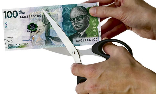 Solo los más pobres pagan impuestos