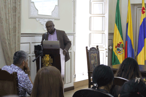 Un Plan Departamental de Desarrollo construido en comunidad Un Plan Departamental de Desarrollo construido en comunidad