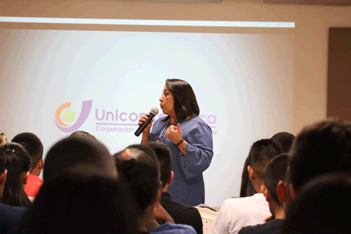 Unicomfacauca da la bienvenida a nuevos estudiantes