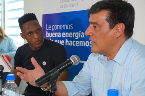 Yerry Mina, Omar Serrano Rueda. Yerry Mina, Omar Serrano Rueda.