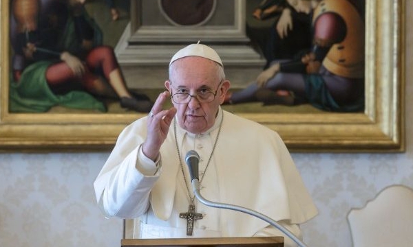 Cómo seguir la oración del Papa del 27 de marzo