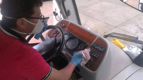 Unicauca presta servicio de transporte a personal de la salud