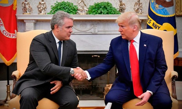 Duque se reúne con Trump en Washington y le pide que intervenga en Venezuela Aclimatación violenta del virus en Colombia