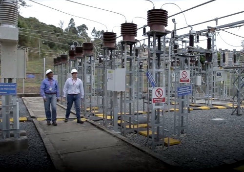CEO desafía a las comunidades confinadas abusando con tarifas