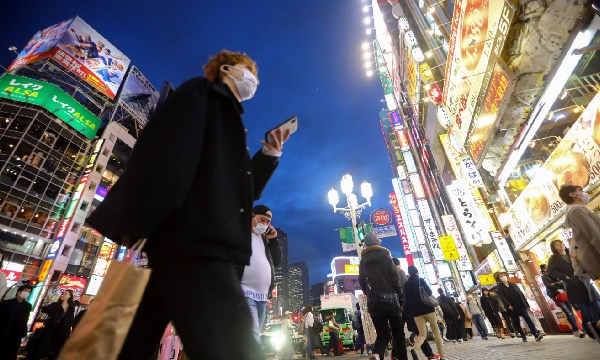 De la pandemia como crisis humana De la pandemia como crisis humana