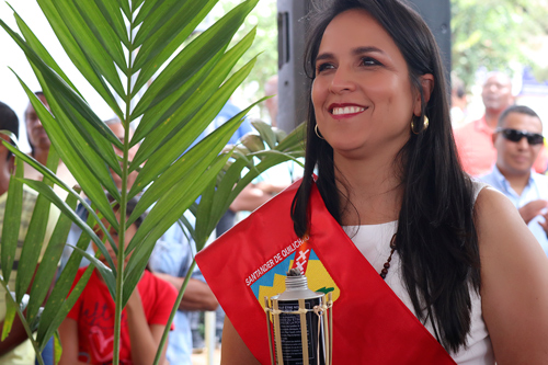 Lucy Amparo Guzmán González UNA ALCALDESA CON TEMPLE