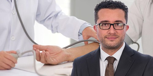 doctor Jorge Bustos Día Mundial de la Hipertensión Arterial