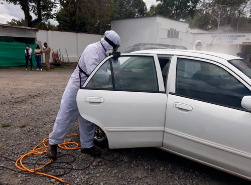 Jornada de desinfección vehicular en el HUSJ