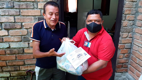 La solidaridad de Popayán llevó mercados a artistas y sus familias La solidaridad de Popayán llevó mercados a artistas y sus familias