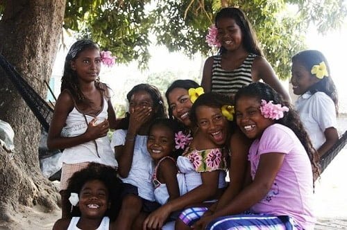 NEGROS O AFROCOLOMBIANOS NEGROS O AFROCOLOMBIANOS