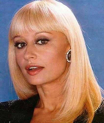 Este jueves Raffaella Carrá apagará 77 velitas Este jueves Raffaella Carrá apagará 77 velitas