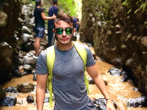 Se pone de moda la Cueva del Indio Se pone de moda la Cueva del Indio