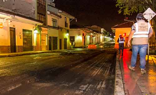 Reinician obras de reparcheo y mantenimiento vial