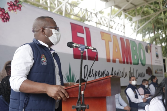 El primer soporte para el desarrollo rural son las vías - Elías Larrahondo Carabalí, gobernador del Cauca.