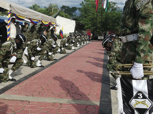 Fuerzas armadas conmemoraron los 210 años del Grito de Independencia