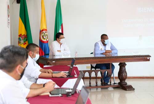 GOBERNACIÓN Y COMITÉ DE CAFETEROS DEL CAUCA: ‘42 MOTIVOS PARA AVANZAR’ GOBERNACIÓN Y COMITÉ DE CAFETEROS DEL CAUCA: ‘42 MOTIVOS PARA AVANZAR’